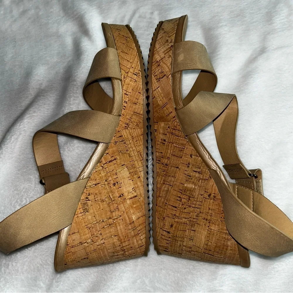 Chinese Laundry Brown Wedge Sandals